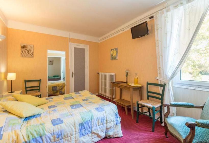 فندق Hôtel Du Val D Aure