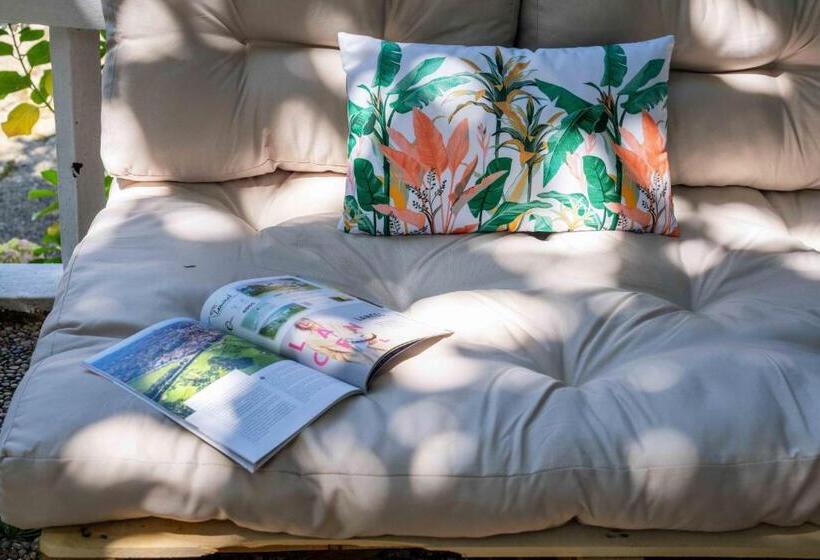 酒店 Hôtel Val Flores Logis