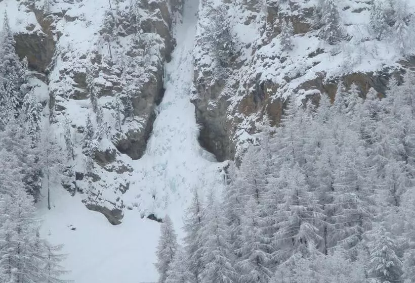 酒店 Hôtel Spa La Cascade