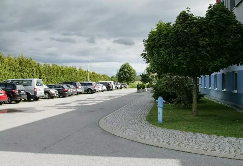 Lifehotel Vienna Airport