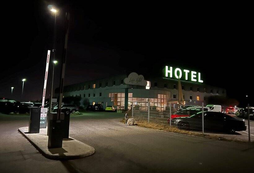 Lifehotel Vienna Airport