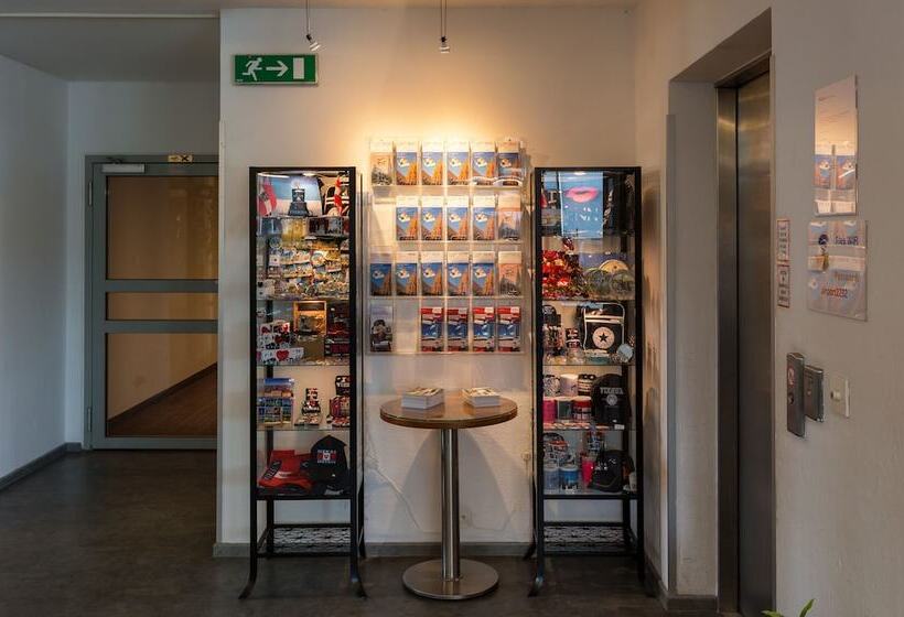 Lifehotel Vienna Airport