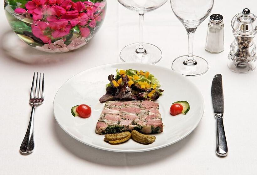 Szálloda Logis Hôtel De La Tête Noire