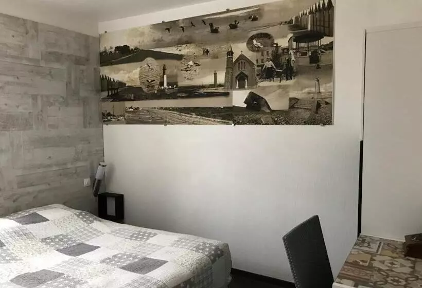 Отель Logis Le Neptune Hôtel & Restaurant