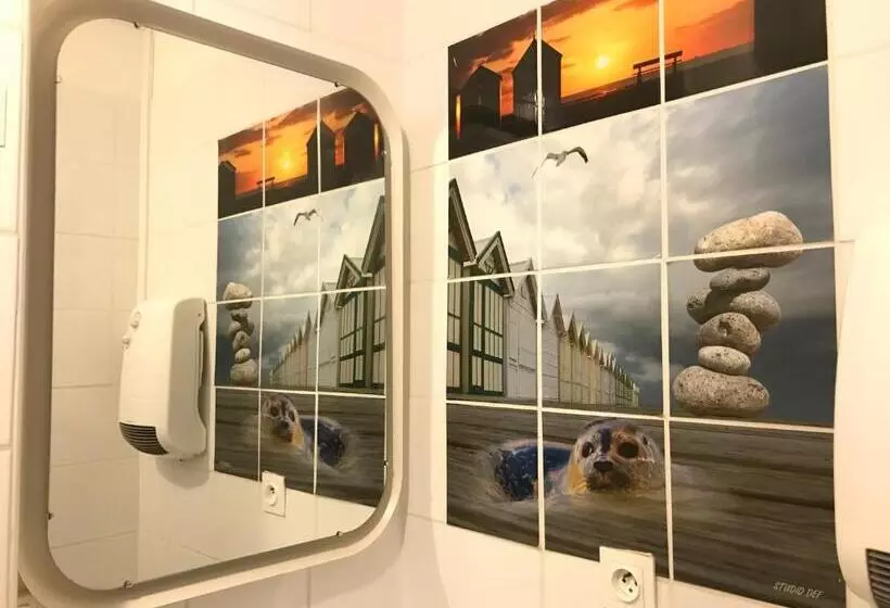 Отель Logis Le Neptune Hôtel & Restaurant