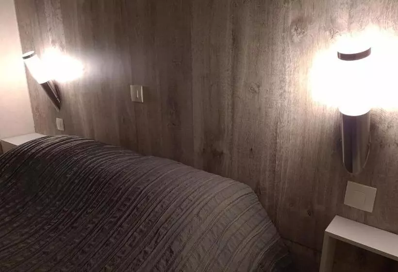 Отель Logis Le Neptune Hôtel & Restaurant