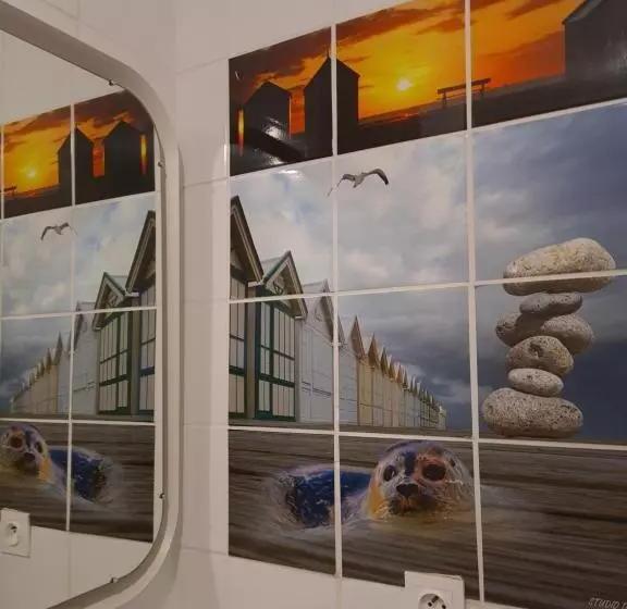 Отель Logis Le Neptune Hôtel & Restaurant