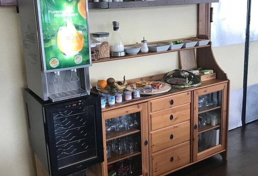 בית מלון כפרי Logis Hôtel & Restaurant Le Normandie