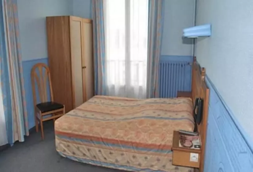 Отель Logis Hôtel & Restaurant Le Normandie