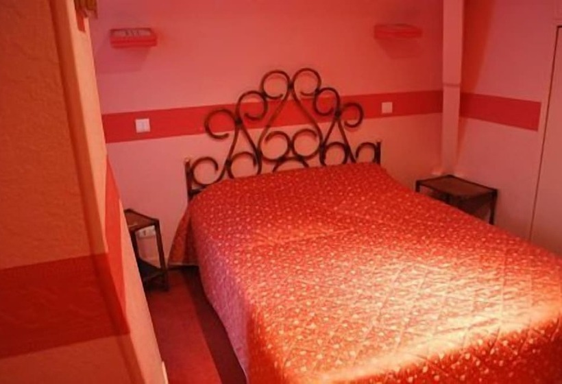 בית מלון כפרי Logis Hôtel & Restaurant Le Normandie