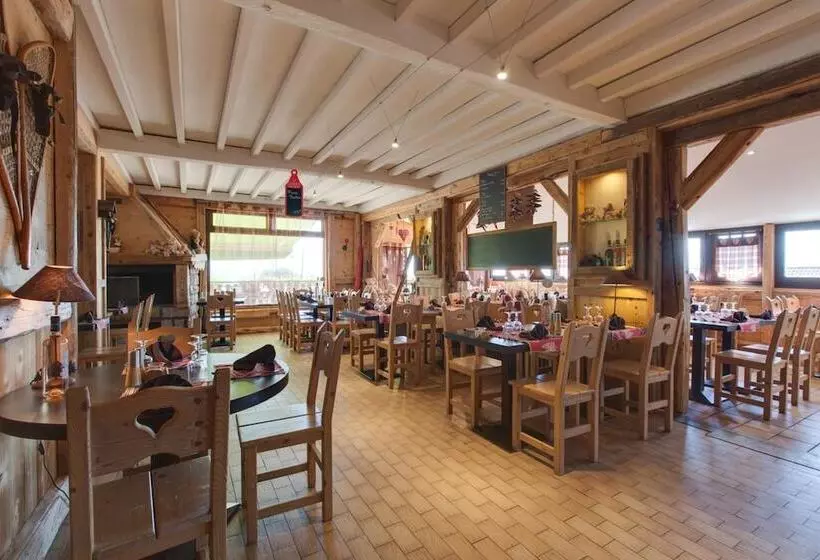 호텔 Logis Le Pont De Champ