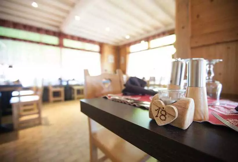 호텔 Logis Le Pont De Champ