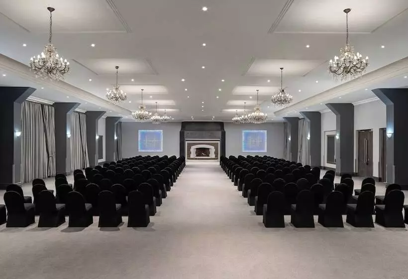 Protea Hotel By Marriott Johannesburg Wanderers