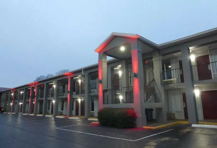 호텔 Red Roof Inn Evergreen