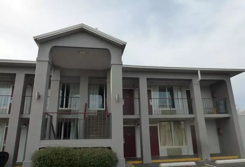 호텔 Red Roof Inn Evergreen