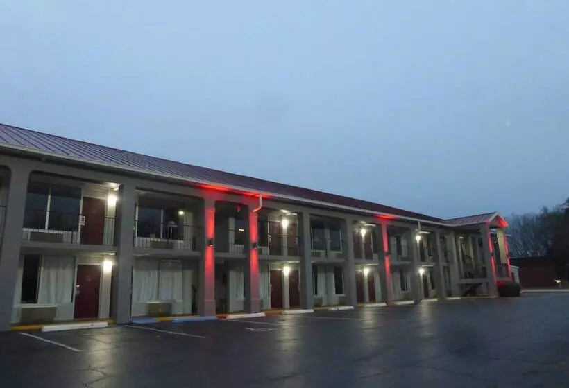 호텔 Red Roof Inn Evergreen