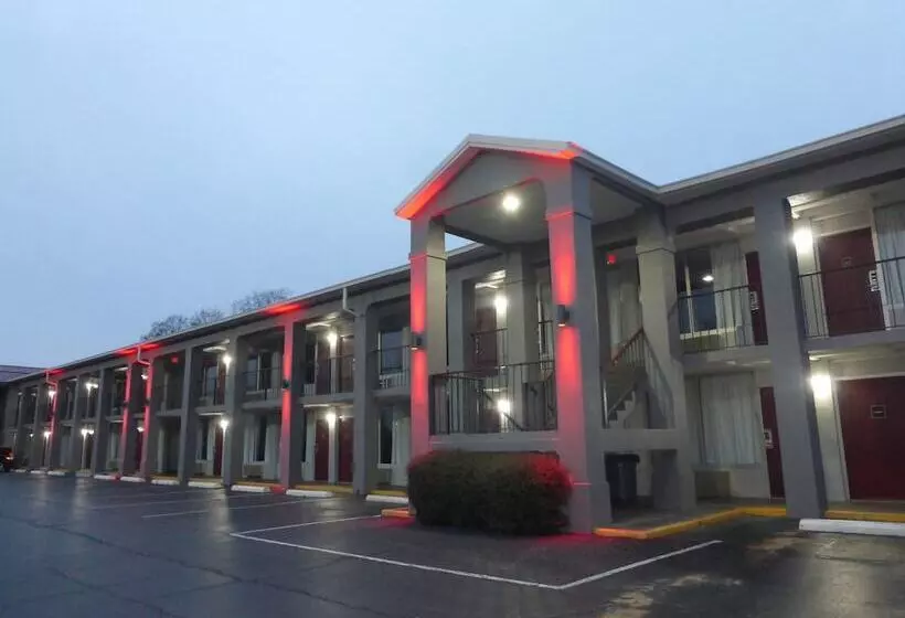 호텔 Red Roof Inn Evergreen