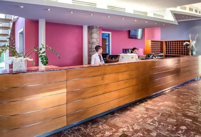 Отель Th Tirrenia Green Park Resort