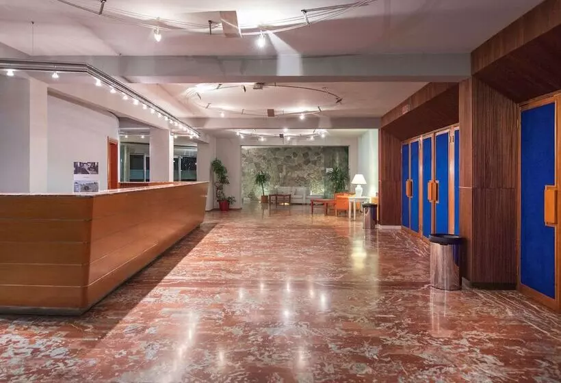 Отель Th Tirrenia Green Park Resort