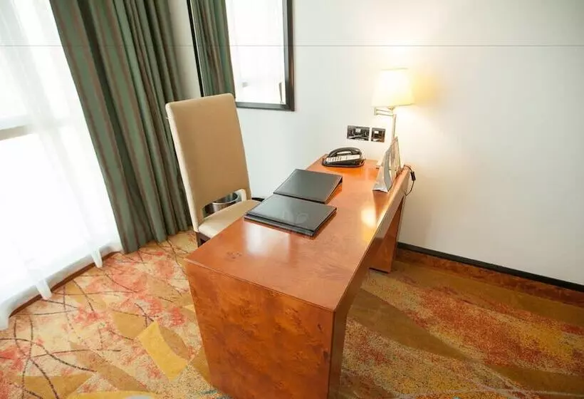 Millennium Airport Hotel Dubai