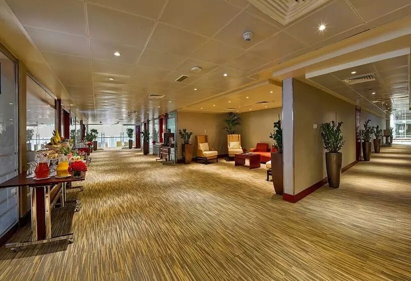 Millennium Airport Hotel Dubai