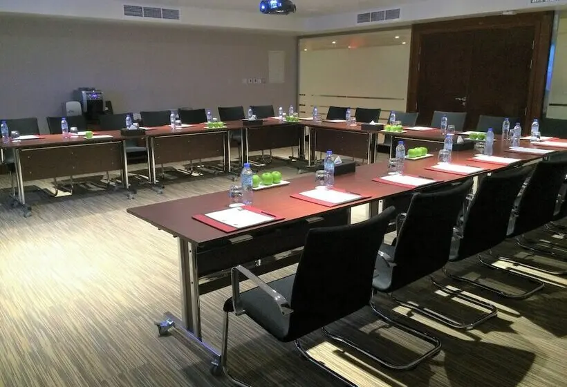 Millennium Airport Hotel Dubai