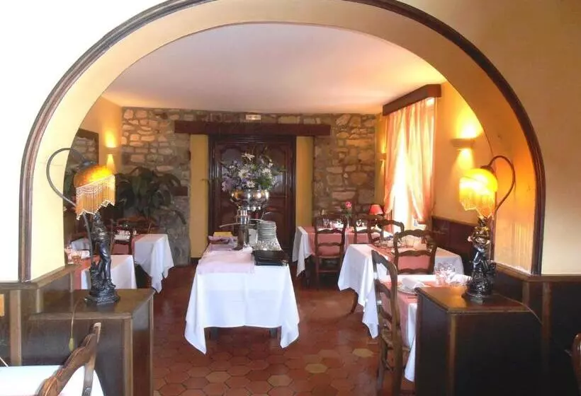 فندق Auberge D Andaines