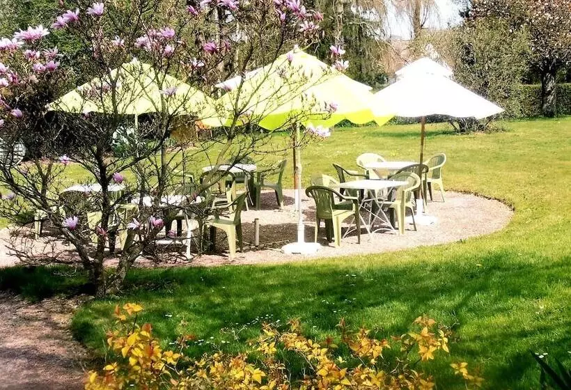 فندق Auberge D Andaines