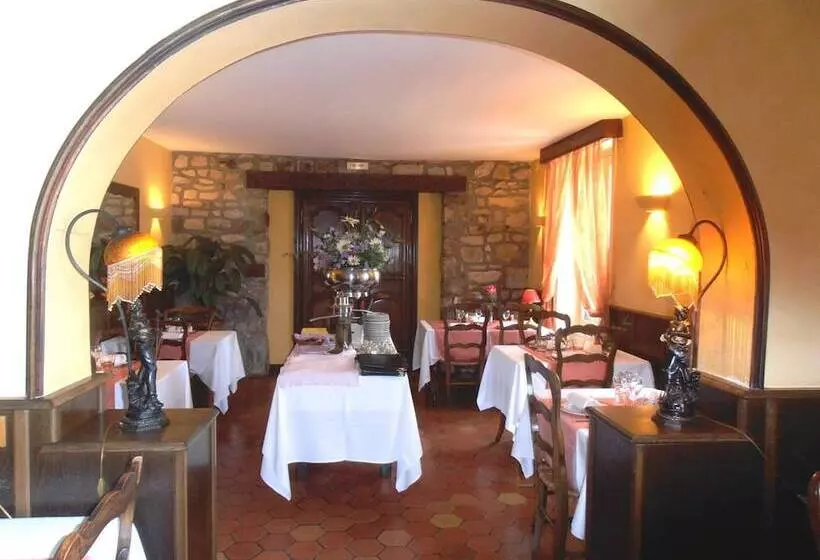 ホテル Auberge D Andaines