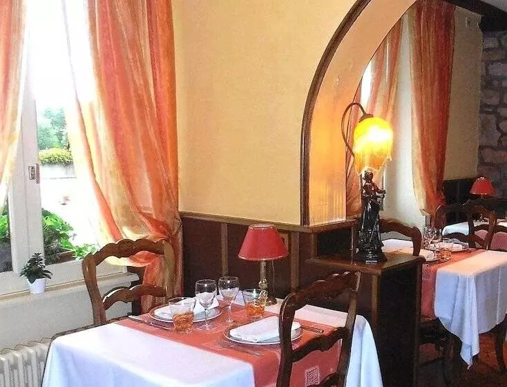 فندق Auberge D Andaines