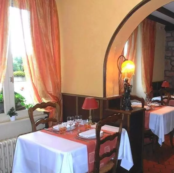 فندق Auberge D Andaines