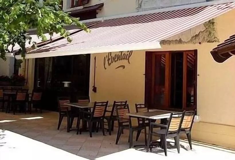 Отель Auberge Du Hérisson