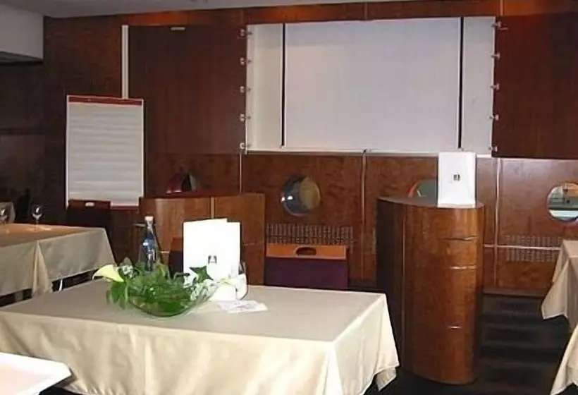 ホテル Boutique Logis Hôtel Relais De Vincey