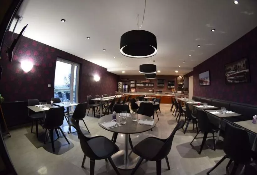 ホテル Boutique Logis Hôtel Relais De Vincey