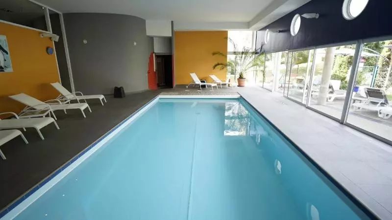 ホテル Boutique Logis Hôtel Relais De Vincey