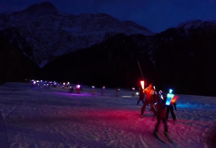 هتل Chalet Hôtel Du Bois