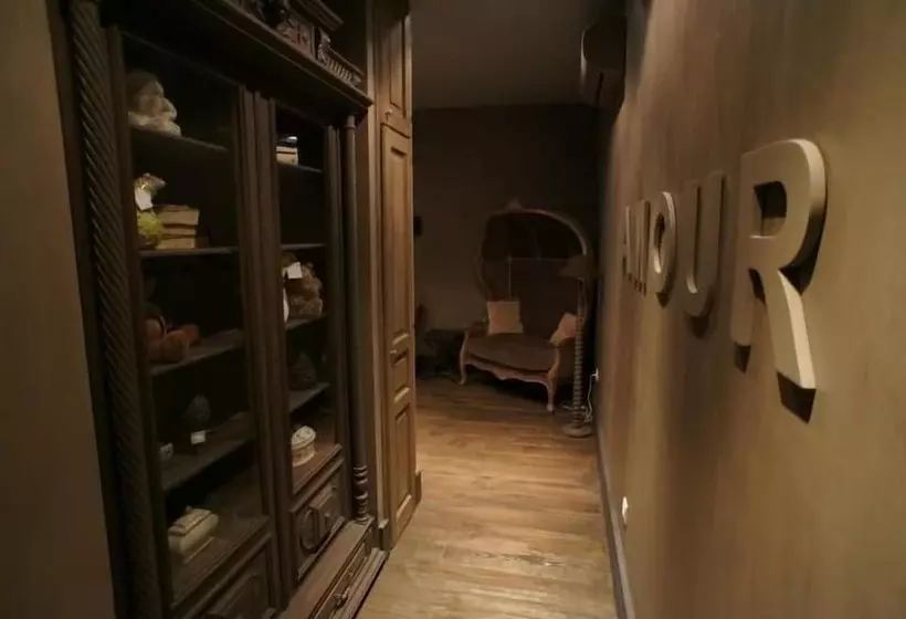 ホテル Hôtel De La Tour