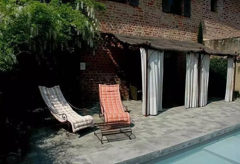 ホテル Hôtel De La Tour