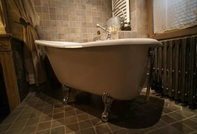 ホテル Hôtel De La Tour