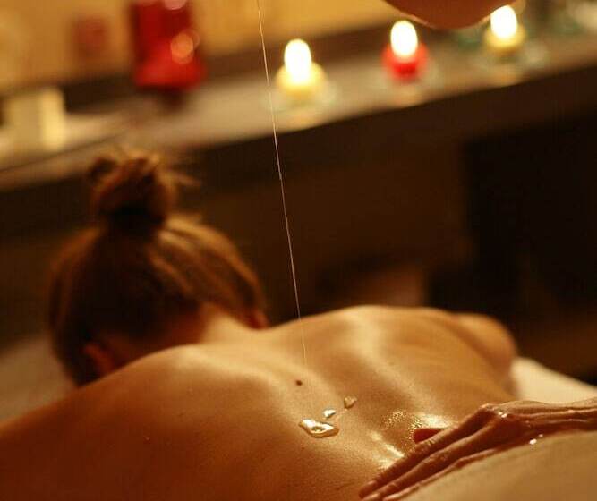 فندق Hôtel Et Spa Les Clarines