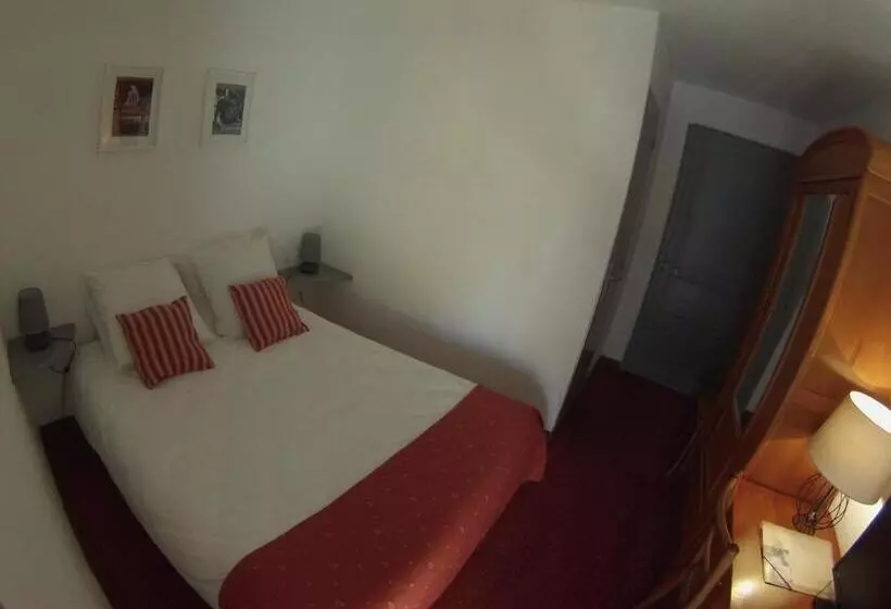 בית מלון כפרי L'auberge Catalane