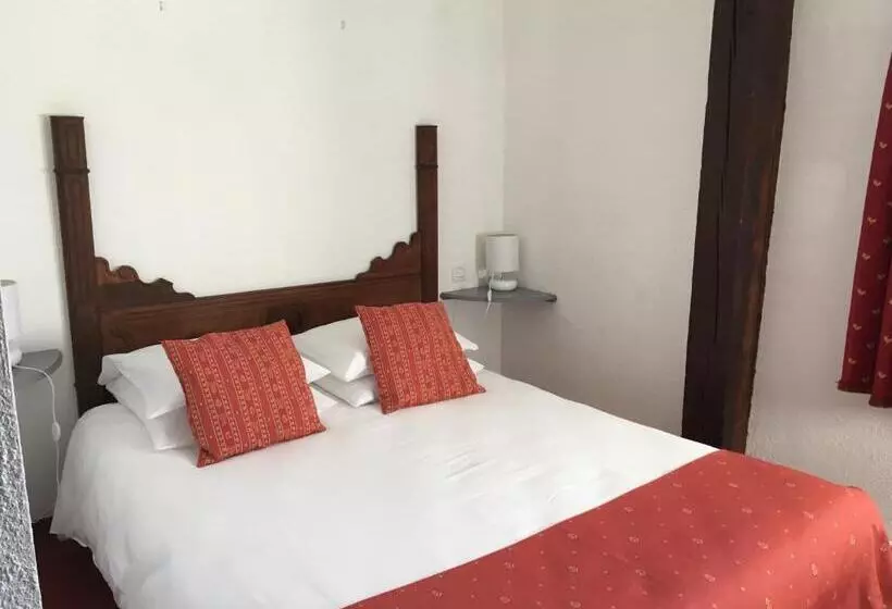 בית מלון כפרי L'auberge Catalane