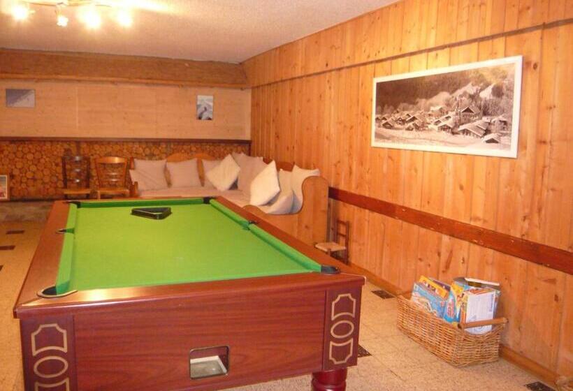 هتل Le Caprice Des Neiges