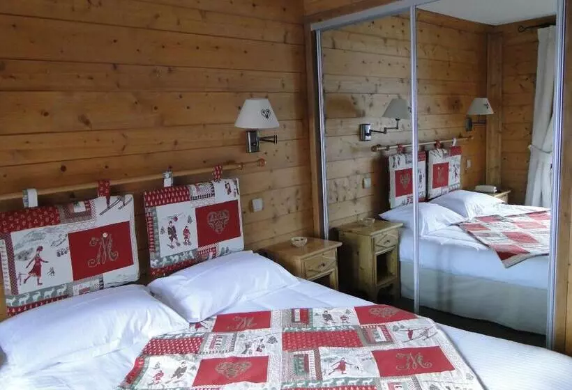 Отель Le Caprice Des Neiges