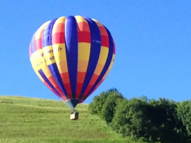 Отель Le Caprice Des Neiges