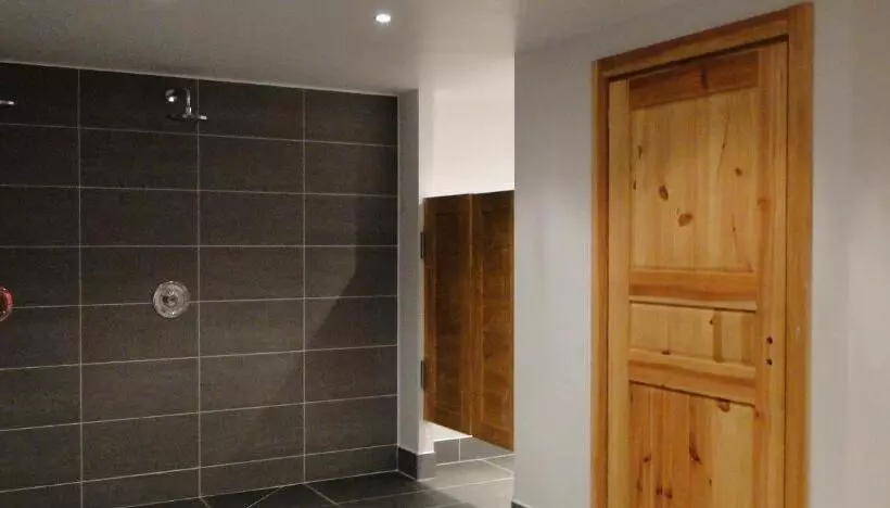 Отель Le Caprice Des Neiges