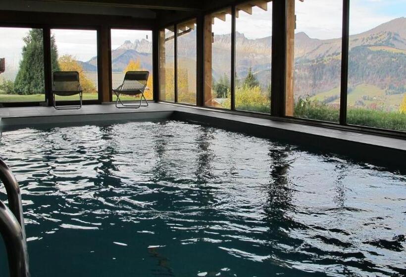 هتل Le Caprice Des Neiges