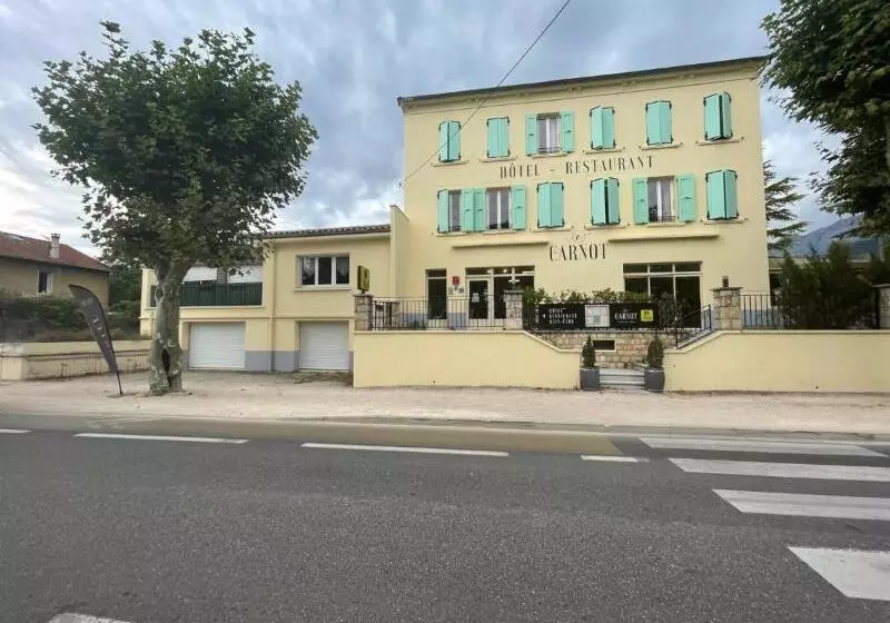 Logis Hotel & Restaurant Le Carnot