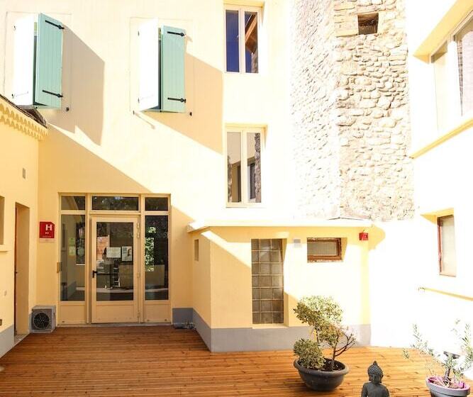 Logis Hotel & Restaurant Le Carnot