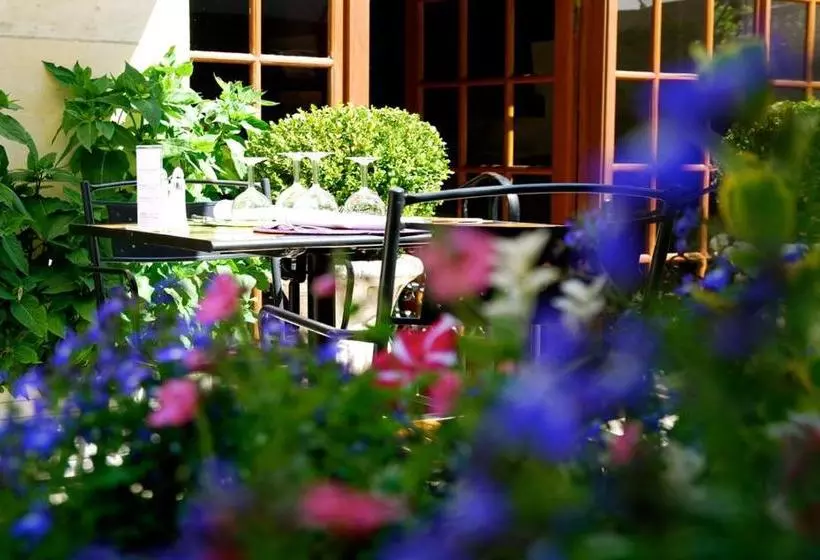 ホテル Le Grand Monarque